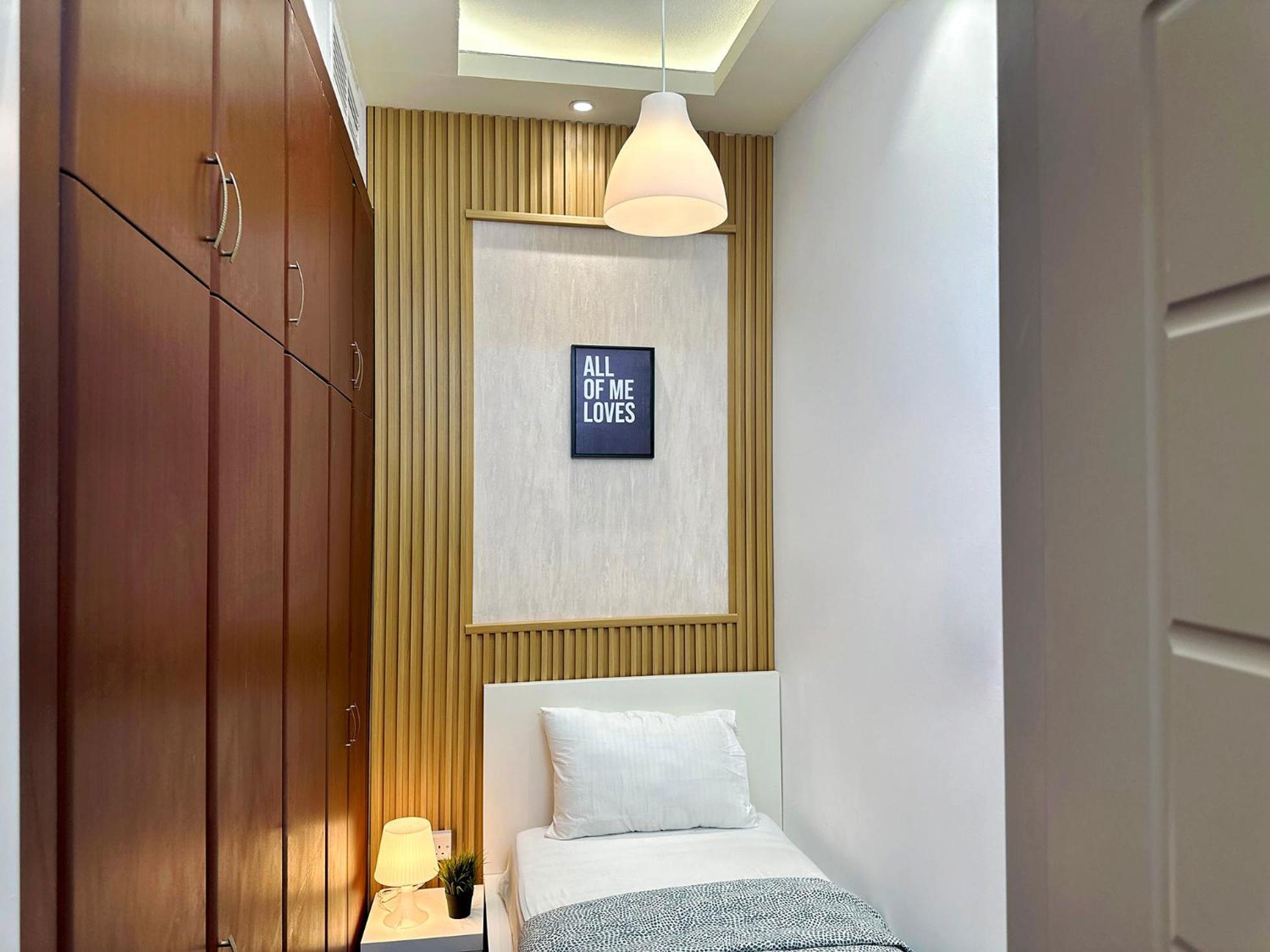 Canvas Partition In Barsha Heights Near Metro دبي