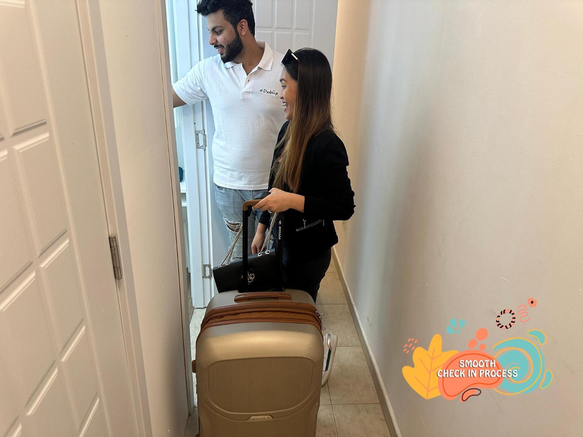 Canvas Partition In Barsha Heights Near Metro